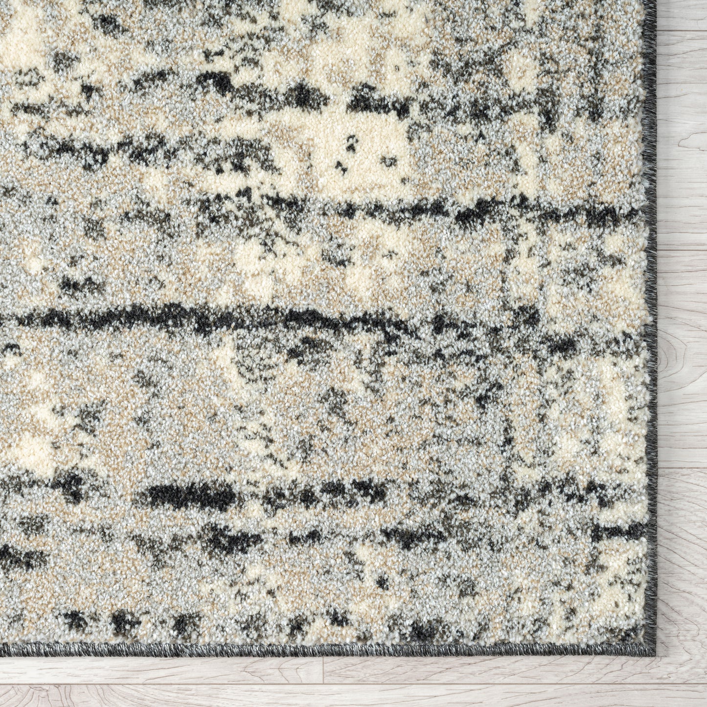 Astor 482 Ebony Designer Rug - decorstore