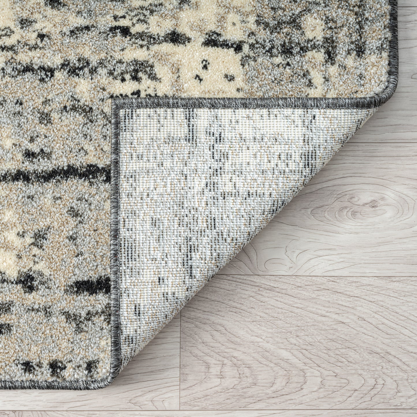 Astor 482 Ebony Designer Rug - decorstore