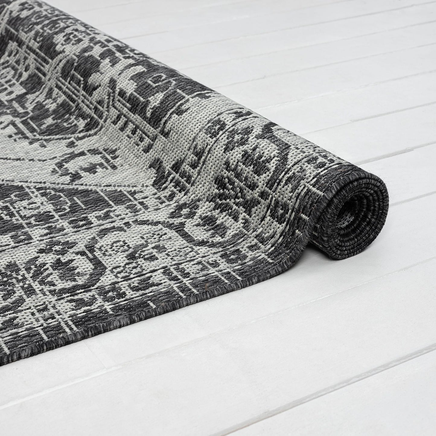 Alfresco 424 Slate Designer Rug - decorstore