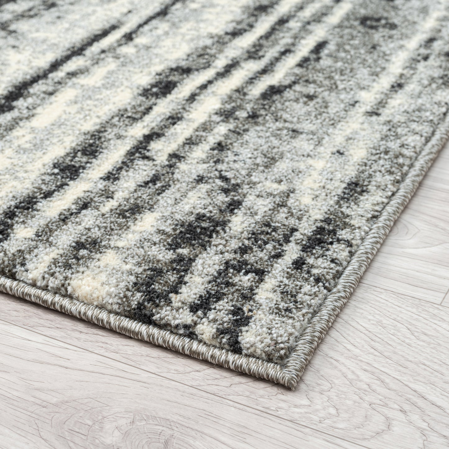 Astor 481 Charcoal Designer Rug - decorstore