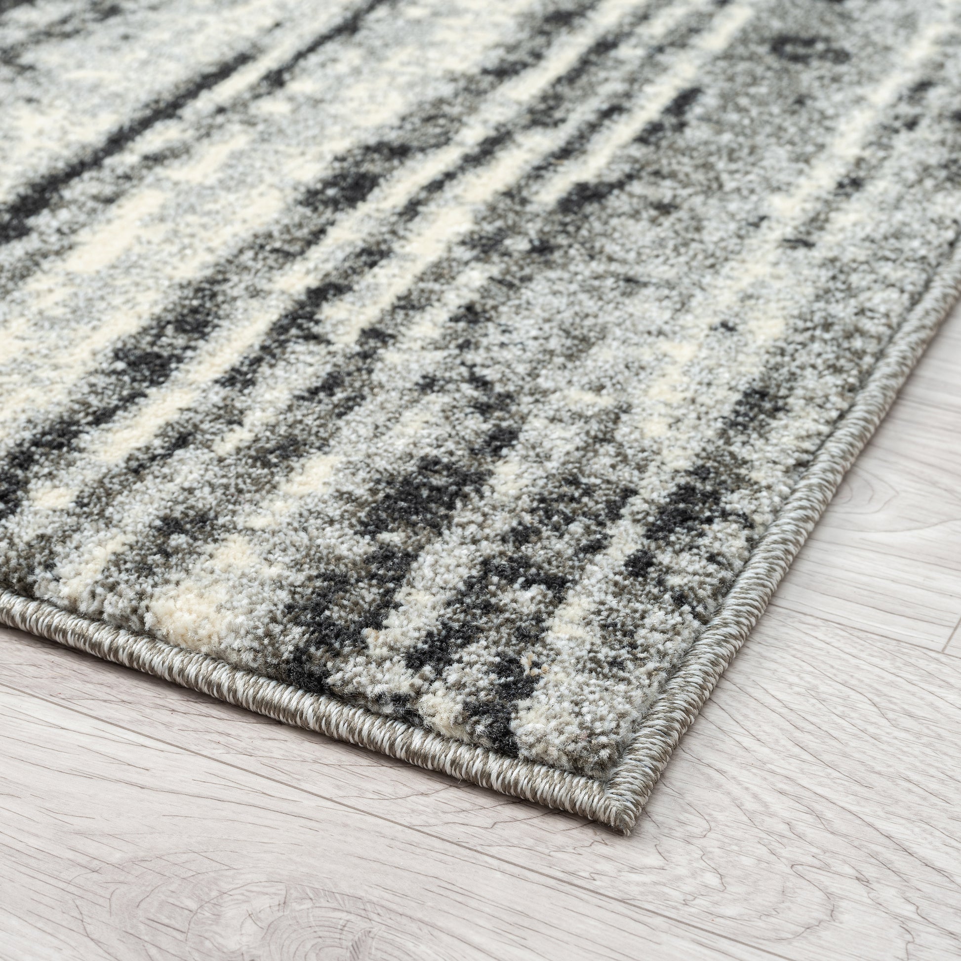 Astor 481 Charcoal Designer Rug - decorstore