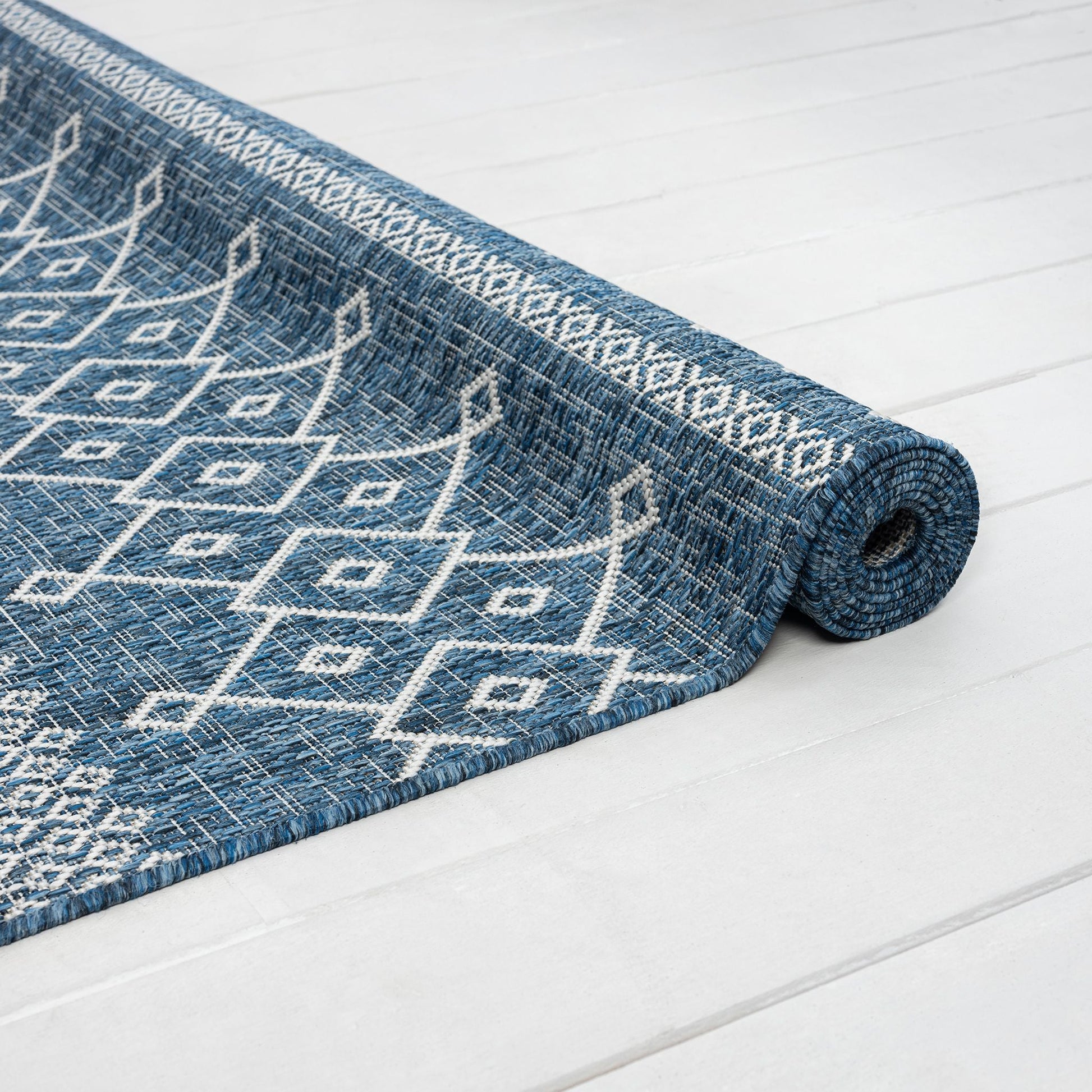 Patio 452 Ocean FloorFloor Runner Rug - decorstore