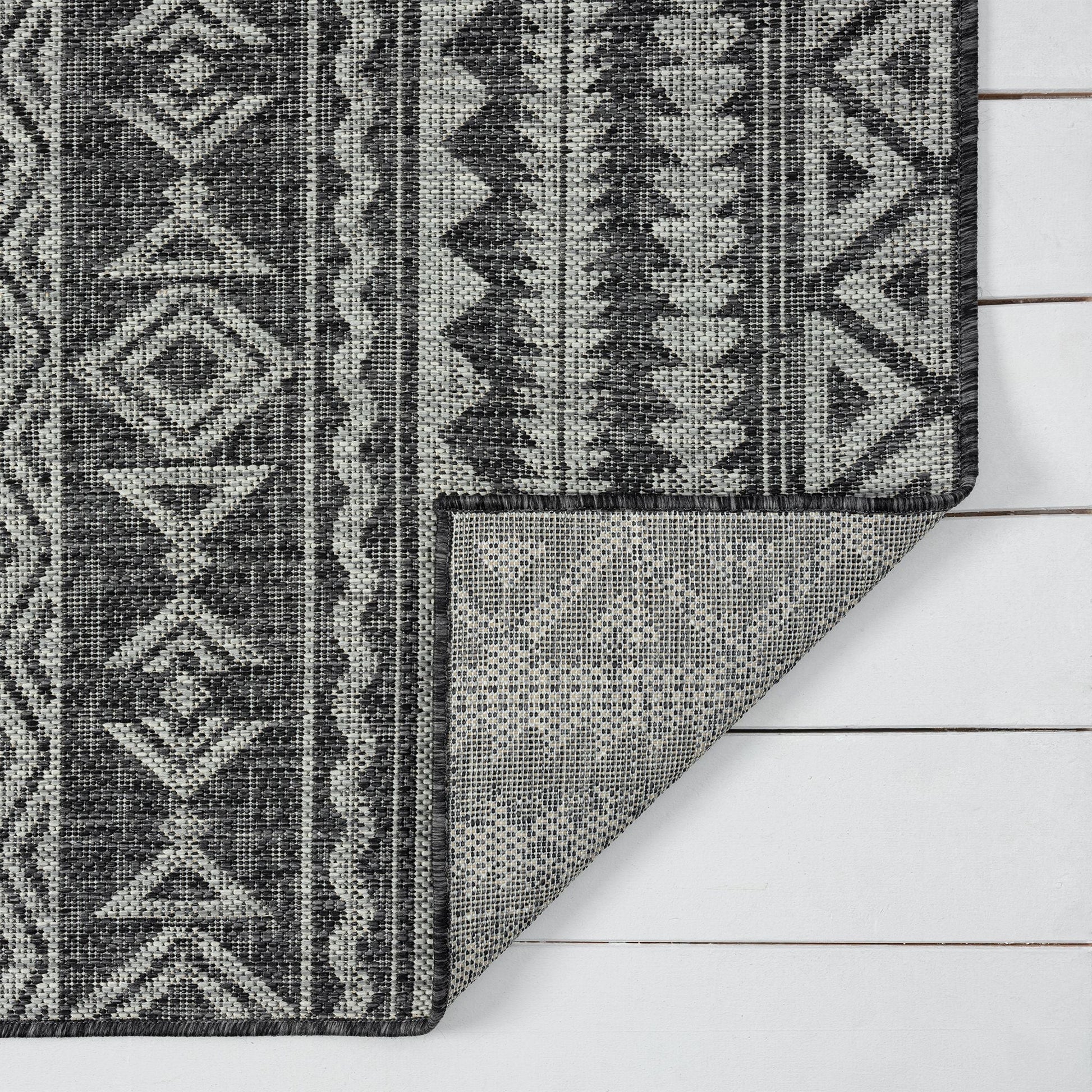 Alfresco 421 Charcoal Floor Runner Rug - decorstore