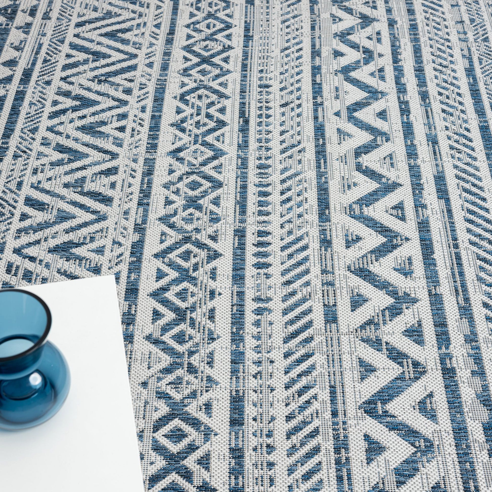 Patio 453 Frost Designer Rug - decorstore